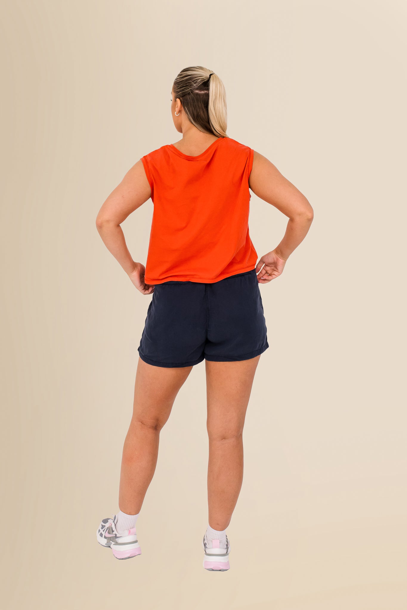 Women's Organic Sleeveless Crop T-Shirt – Relaxed Fit  - Washed Paprika