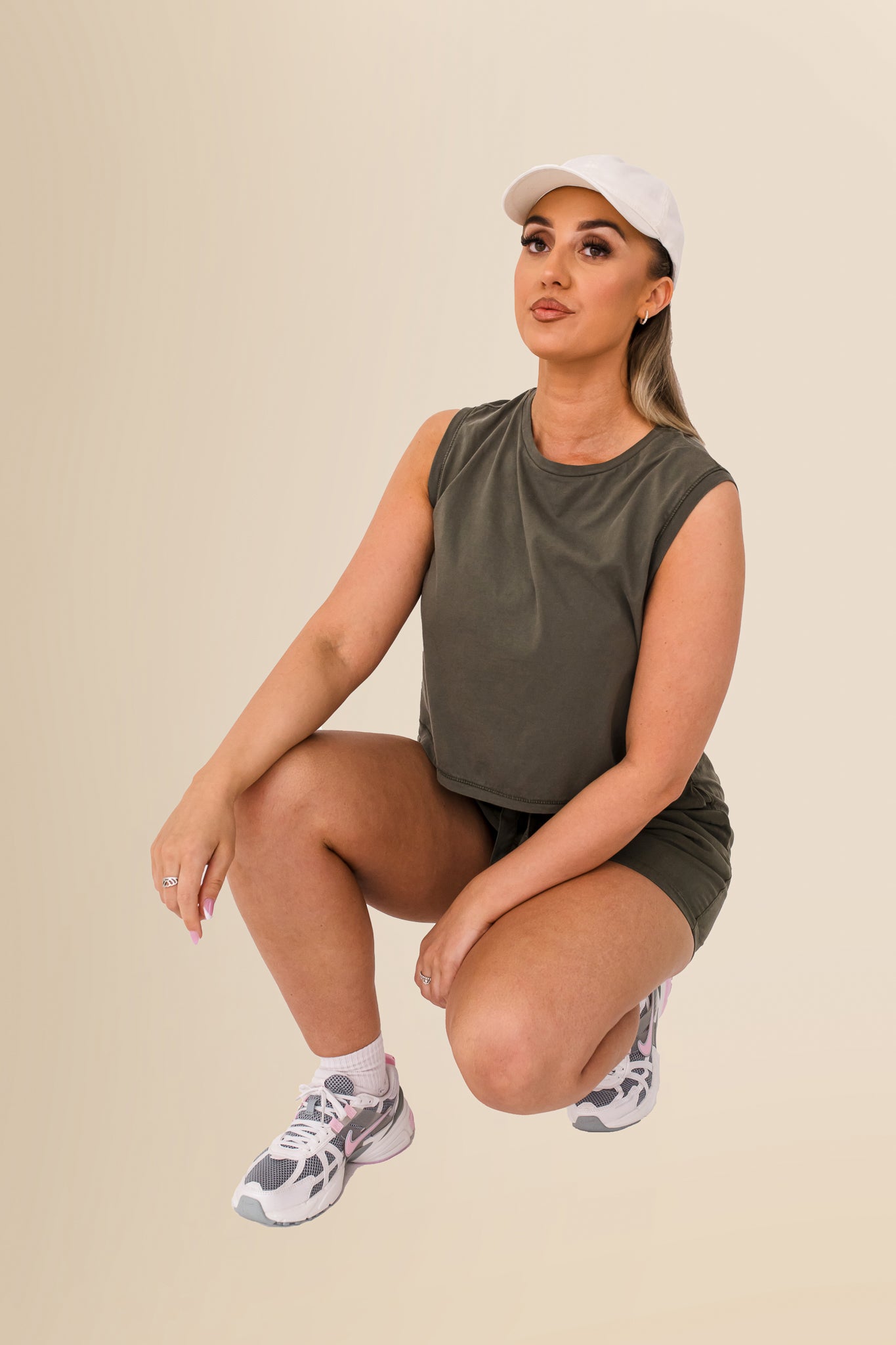 Women's Organic Sleeveless Crop Top – Relaxed Fit  - Washed Organic Khaki