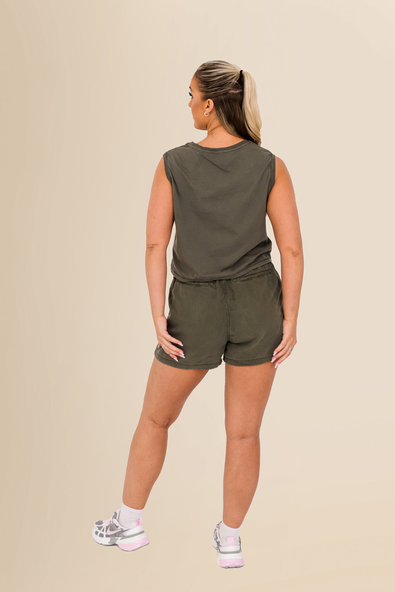 Women's Organic Sleeveless Crop Top – Relaxed Fit  - Washed Organic Khaki