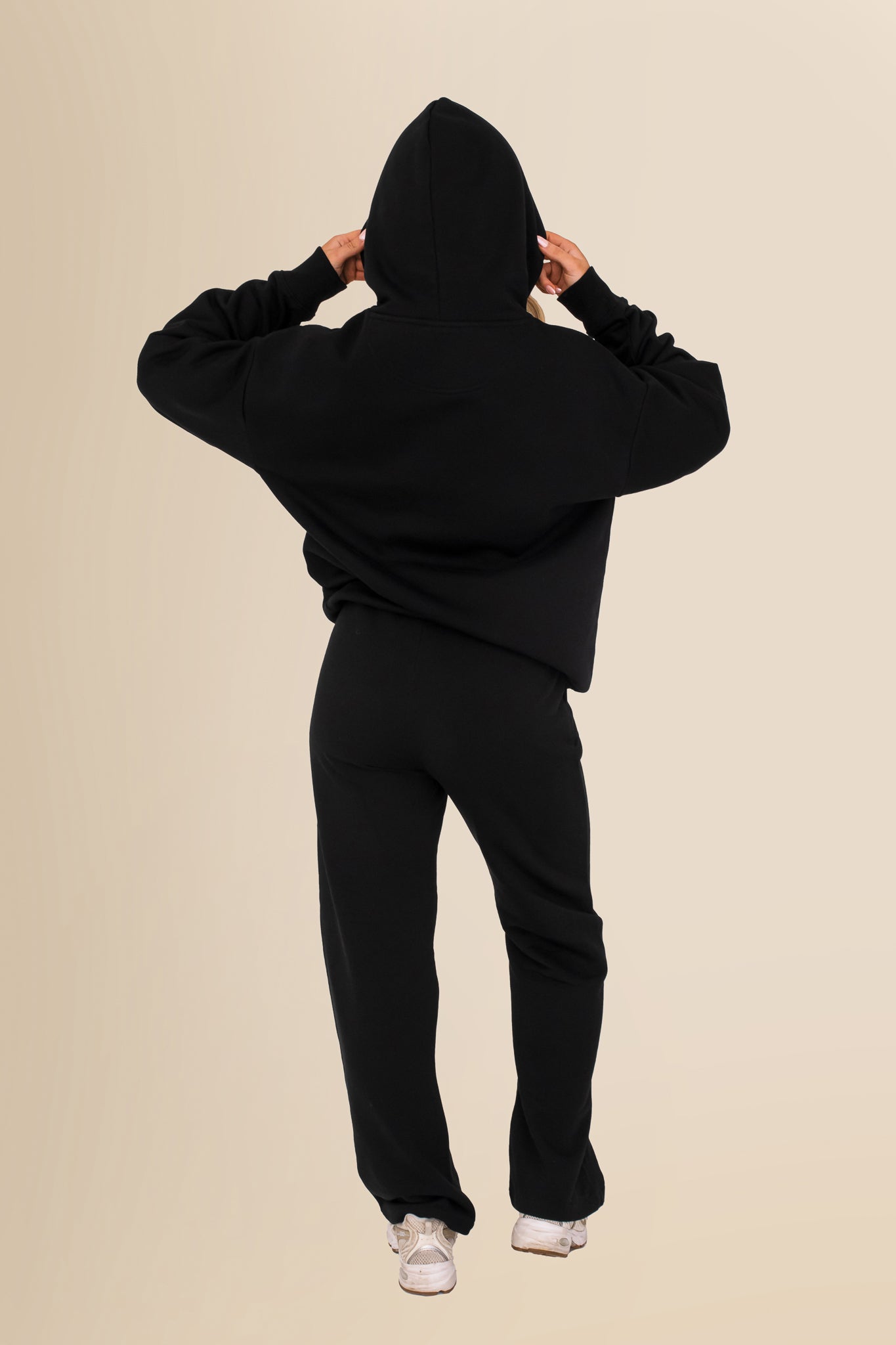Unisex Oversized Organic Hooded Sweatshirt - Eco-Conscious Comfort - Black