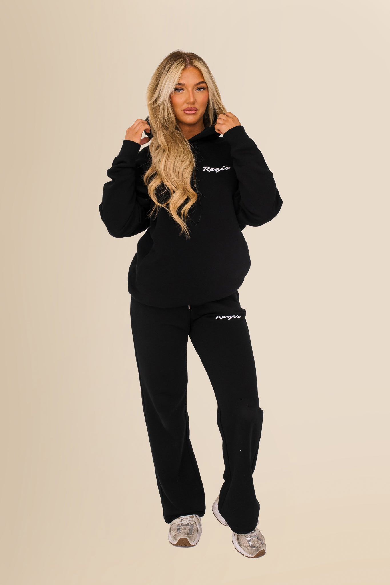 Unisex Oversized Organic Hooded Sweatshirt - Eco-Conscious Comfort - Black